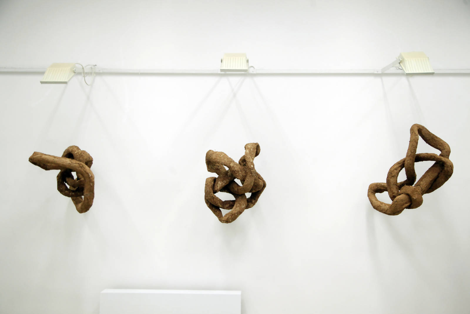 Love Knot - Avanguardian Gallery London